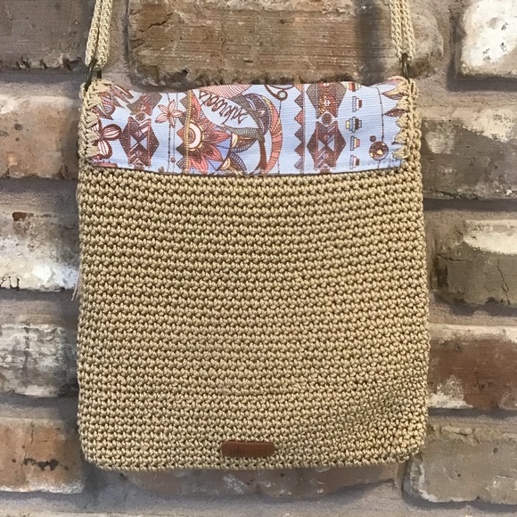 SAKROOTS Women's Tan Sayulita Crochet Flap Crossbody Bag - Picture 4 of 10